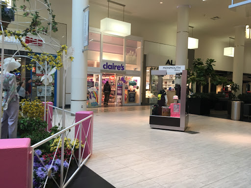 Shopping Mall «Monmouth Mall», reviews and photos, 180 New Jersey 35, Eatontown, NJ 07724, USA