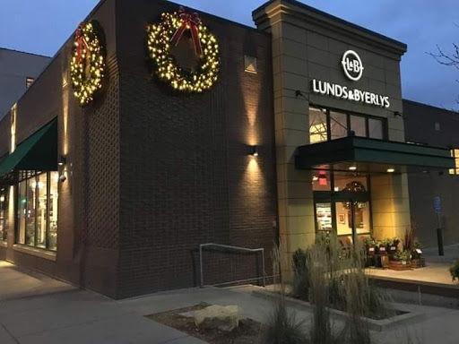 Grocery Store «Lunds & Byerlys Downtown Minneapolis», reviews and photos, 1201 Hennepin Ave, Minneapolis, MN 55403, USA