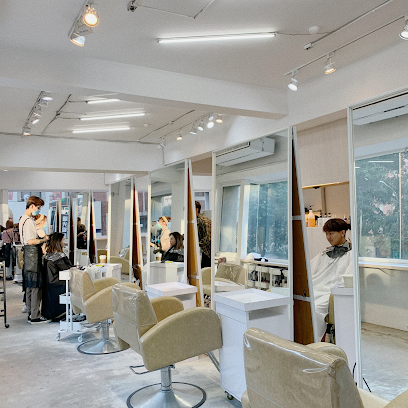 Korewa hair salon (大隆店) 台中剪髮/燙髮/染髮推薦髮廊商家