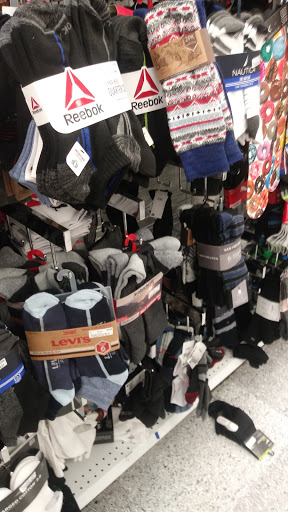 Clothing Store «Ross Dress for Less», reviews and photos, 2505 Via Campo, Montebello, CA 90640, USA