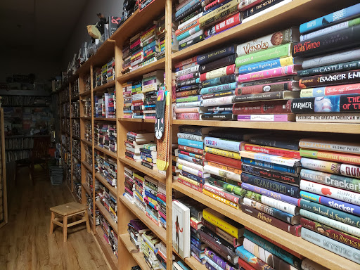 Book Store «Read It Again», reviews and photos, 3630 Peachtree Pkwy # 314, Suwanee, GA 30024, USA