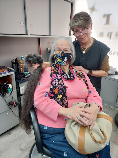 Beauty Salon «Glamour Salon and Spa», reviews and photos, 60 W Dundee Rd, Buffalo Grove, IL 60089, USA