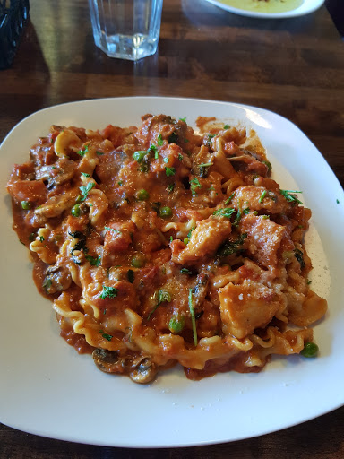 Italian Restaurant «Bella Pasta Trattoria Italiana», reviews and photos, 6745 N Palm Ave, Fresno, CA 93704, USA