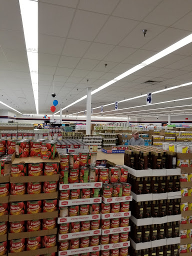 Grocery Store «Sharp Shopper Grocery Outlet», reviews and photos, 802 Berryville Ave, Winchester, VA 22601, USA