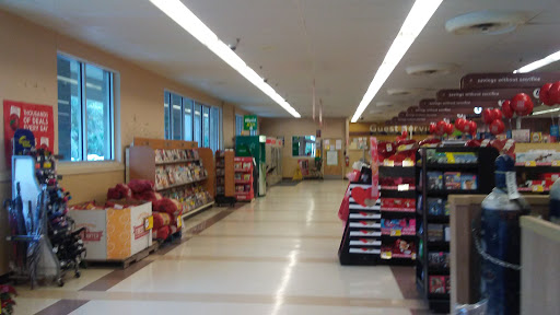 Grocery Store «BI-LO», reviews and photos, 70 Pope Ave, Hilton Head Island, SC 29928, USA