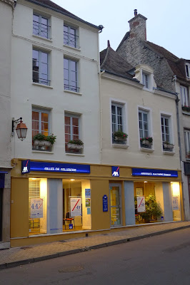 AXA Assurance et Banque Gilles De Bellescize à Tonnerre