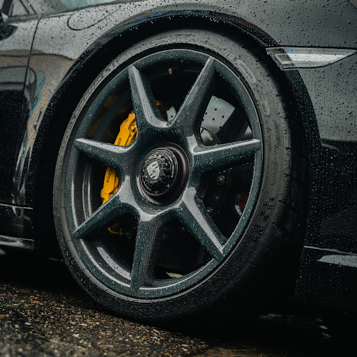 HOUSE Automotive image