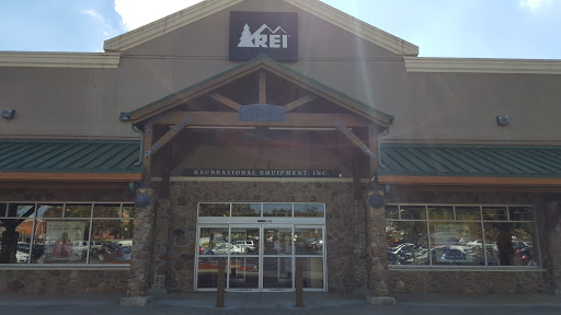 Camping Store «REI», reviews and photos, 1165 Perimeter Center W #200, Atlanta, GA 30338, USA