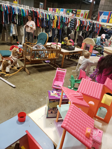 Thrift Store «Missions Thrift Store», reviews and photos, 2721 E Millbrook Rd, Raleigh, NC 27604, USA