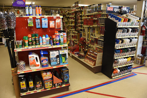 Hardware Store «Waukee Hardware & Rent It Center», reviews and photos, 380 6th St, Waukee, IA 50263, USA