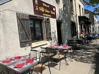 Atmosphère du Restaurant indien Le Royal Indien Neuville à Neuville-sur-Oise - n°15