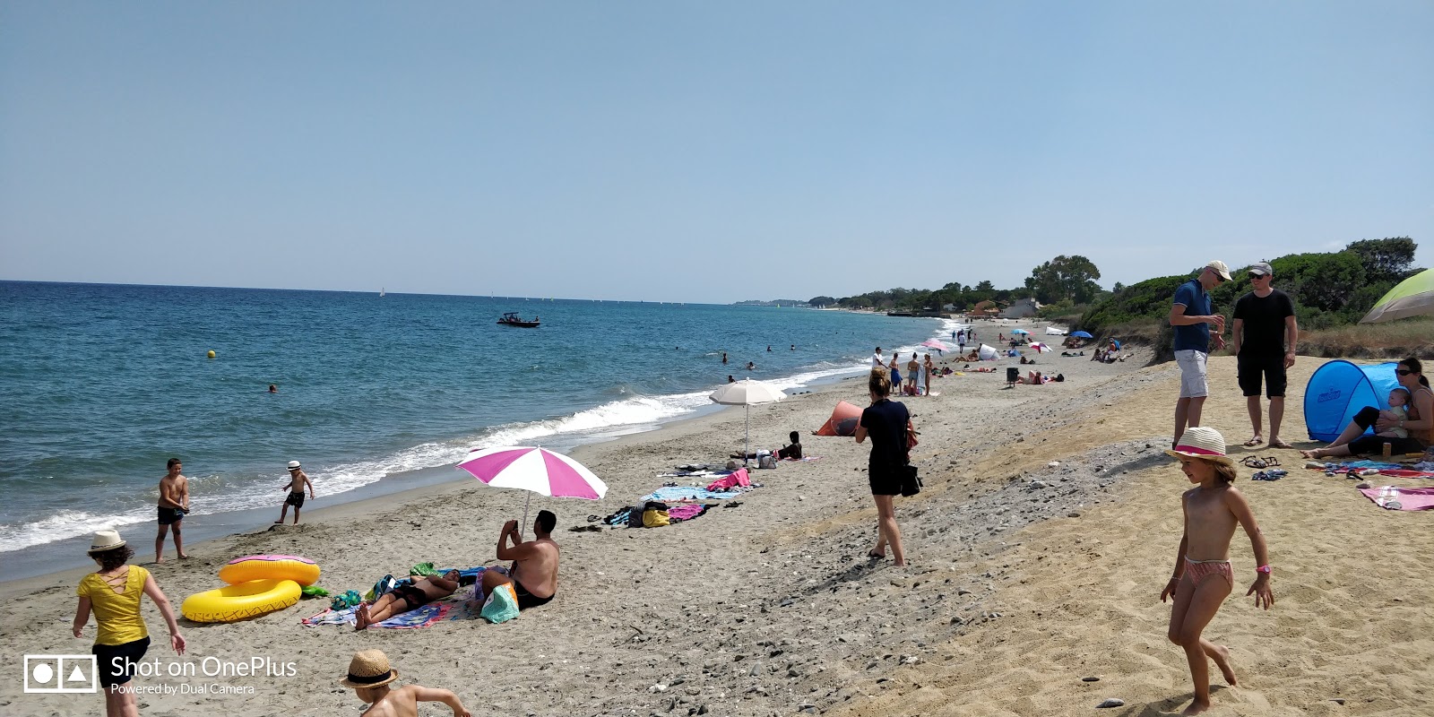 Fotografie cu Plaja Moriani cu nivelul de curățenie înalt