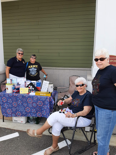 State Liquor Store «NH Liquor & Wine Outlet», reviews and photos, 68 Elm St, Manchester, NH 03103, USA