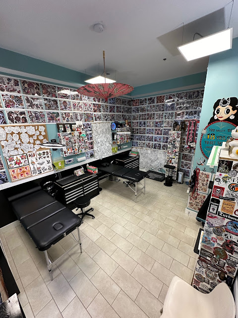 Golden Eagle Tattoo Shop