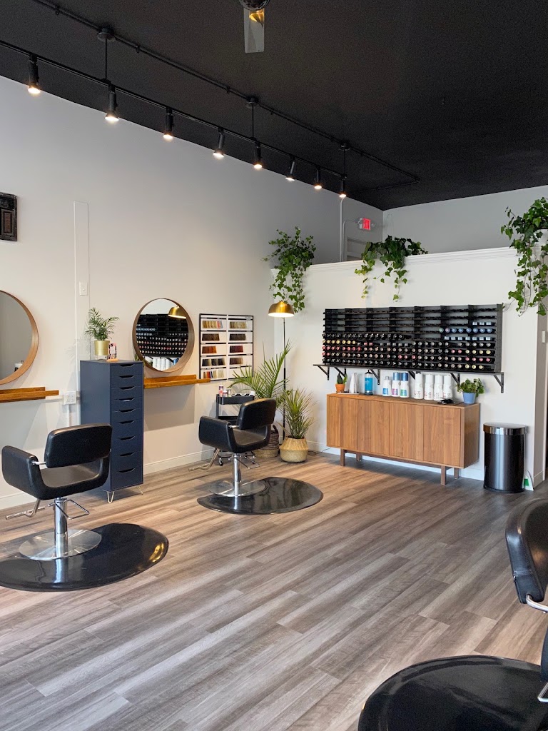 Hearten Hairdressing 02474
