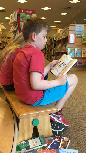 Book Store «Barnes & Noble», reviews and photos, 2134 NJ-35, Holmdel, NJ 07733, USA