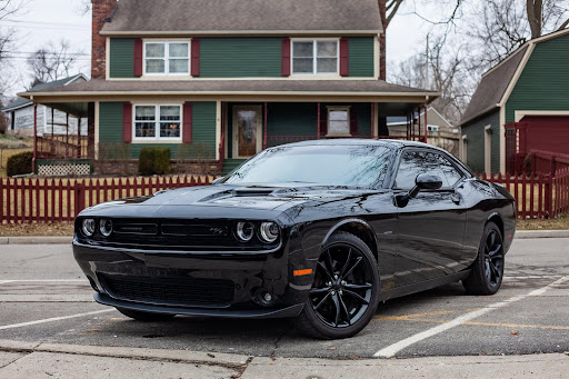 Auto Body Shop «Hamlin Collision Center», reviews and photos, 1527 W Hamlin Rd, Rochester Hills, MI 48309, USA