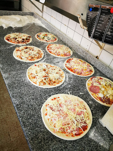 Billy's pizzeria en Molln