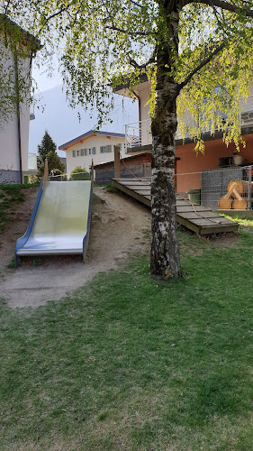 Spielplatz Schule in Susten - Schule