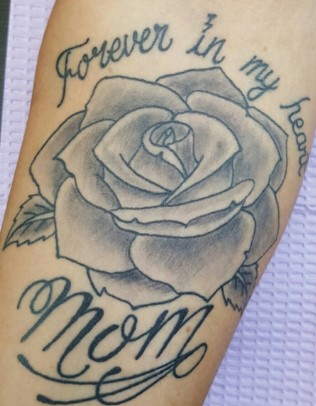 Tattoo Shop «Firefly Tattoo», reviews and photos, 920 N State St #4-5, Girard, OH 44420, USA