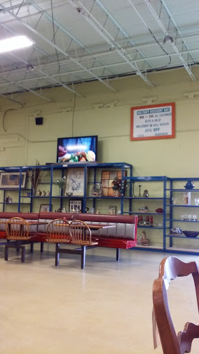 Thrift Store «Community Thrift Stores», reviews and photos, 1047 SE Military Dr, San Antonio, TX 78214, USA