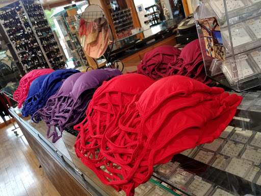 Boutique «Club Tiki Boutique», reviews and photos, 220 Division St S, Northfield, MN 55057, USA