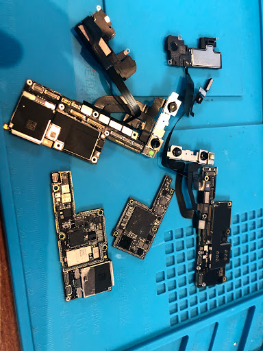 Computer Store «Apple Pasadena», reviews and photos, 54 W Colorado Blvd, Pasadena, CA 91105, USA