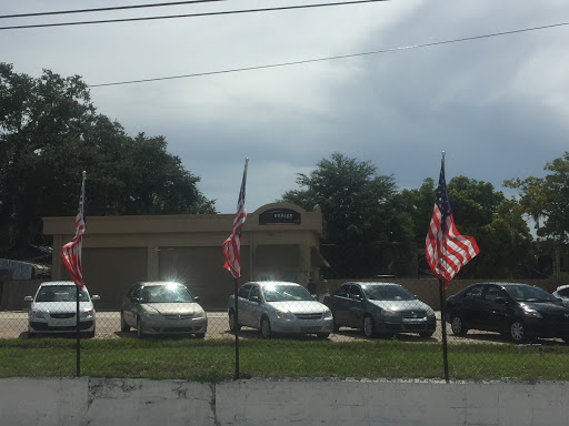 Used Car Dealer «Friends Dealer Center», reviews and photos, 1900 S Orange Blossom Trail, Orlando, FL 32805, USA