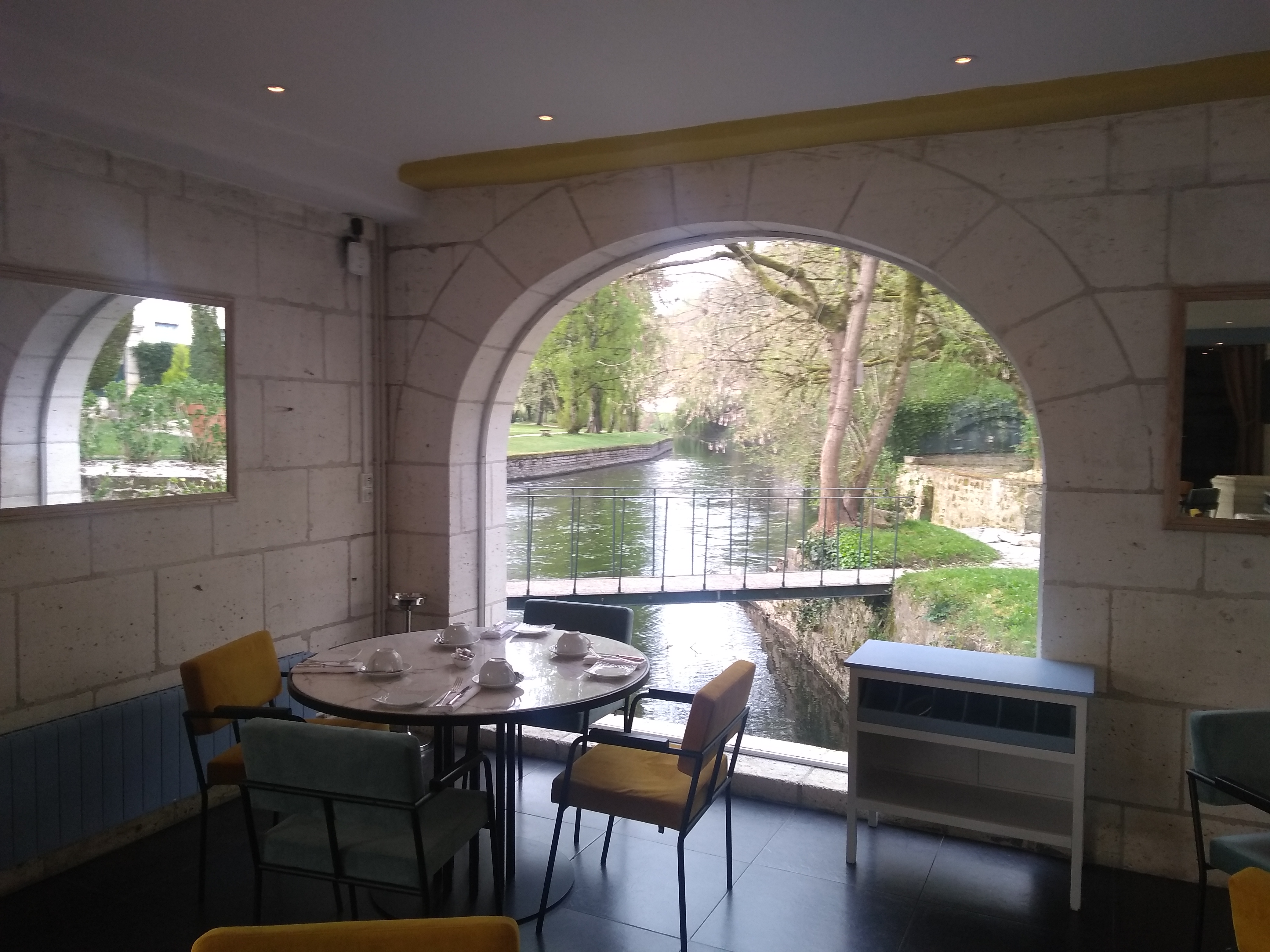 Photo n° 9 de l'avis de Jacques.h fait le 19/04/2019 à 19:55