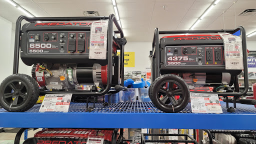 Hardware Store «Harbor Freight Tools», reviews and photos, 323 E Merritt Island Causeway, Merritt Island, FL 32952, USA