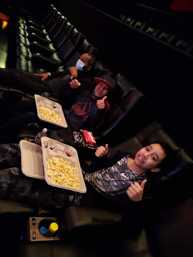 Movie Theater «Century 16 Eastport Plaza», reviews and photos, 4040 SE 82nd Ave, Portland, OR 97266, USA