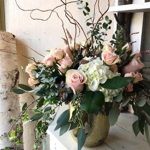 Florist «Chelsea Village Flowers», reviews and photos, 112 E Middle St, Chelsea, MI 48118, USA