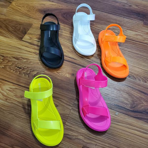 Shoe Store «Shoe Trend 2», reviews and photos, 2335 E 53rd St, Indianapolis, IN 46220, USA