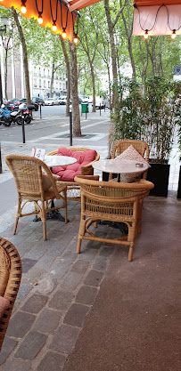 Atmosphère du Restaurant BRASSERIE LA CHOUETTE à Paris - n°4
