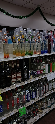 Liquor Store «Fossil Creek Liquor», reviews and photos, 1301 Solana Blvd #4100, Westlake, TX 76262, USA