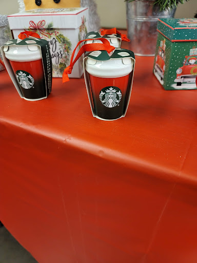 Grocery Store «Jewel-Osco», reviews and photos, 6509 W Grand Ave, Gurnee, IL 60031, USA