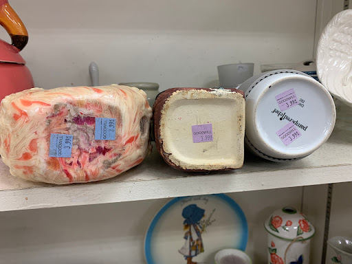 Thrift Store «Goodwill», reviews and photos