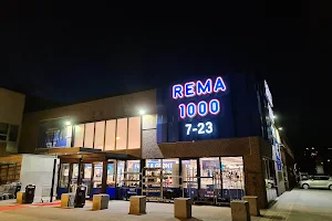 REMA 1000 SVELVIK image