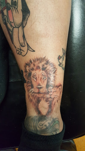 Explore small tattoo ideas guys, creative tattoo ideas in Florissant, available at St. Louis Ink