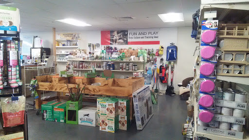 Animal Feed Store «Sierra Hay & Feed», reviews and photos, 1301 Lincoln Blvd, Lincoln, CA 95648, USA