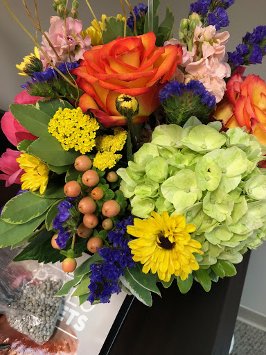 Florist «In Bloom Florist - Heathrow, Florida», reviews and photos, 1210 International Pkwy, Lake Mary, FL 32746, USA