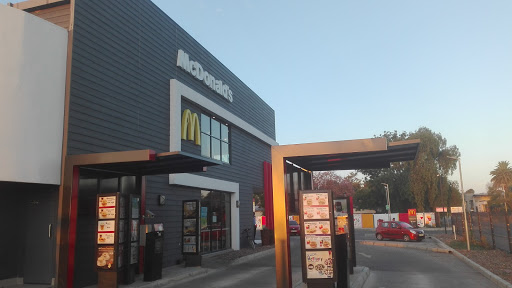 McDonald’s Mafikeng CBD Drive-Thru Cnr Nelson Mandela &, Dadford St, Libertas, Mahikeng, 2745 reviews menu price
