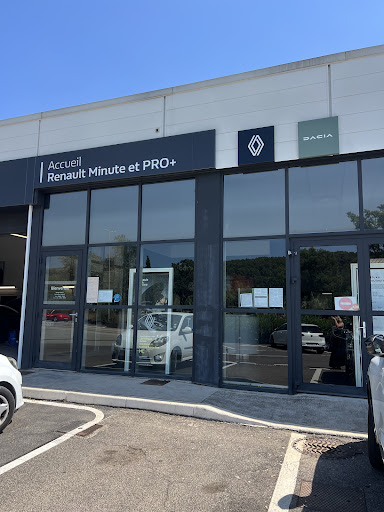 Photo 4 - Renault - Garage Chieusse