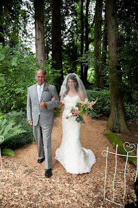 Goldfinch Photography - Weddings and Portraits - Photo 3 - Car repair in , Kent