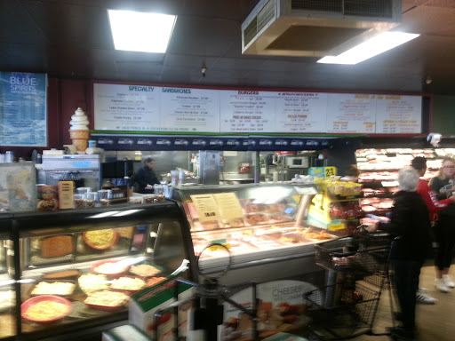 Grocery Store «Red Apple Markets», reviews and photos, 310 W Manson Hwy, Chelan, WA 98816, USA