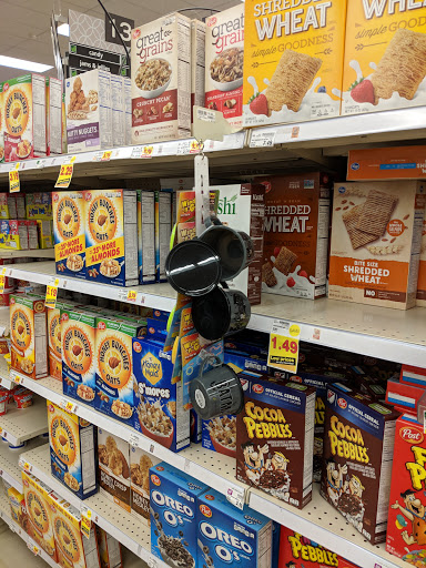 Grocery Store «Kroger», reviews and photos, 23191 Marter Rd, St Clair Shores, MI 48080, USA