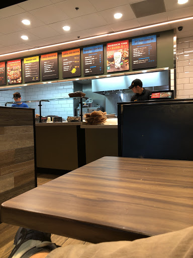 Mexican Restaurant «QDOBA Mexican Eats», reviews and photos, 2301 Clover Basin Dr, Longmont, CO 80501, USA