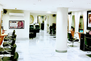 Hairdressers Cullen & Co MULTI Award Winning Salon image