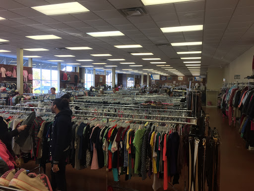 Non-Profit Organization «Goodwill», reviews and photos, 123 Neverland Dr, Lewis Center, OH 43035, USA