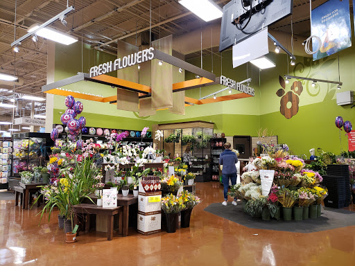 Grocery Store «Fred Meyer», reviews and photos, 19200 SW Martinazzi Ave, Tualatin, OR 97062, USA